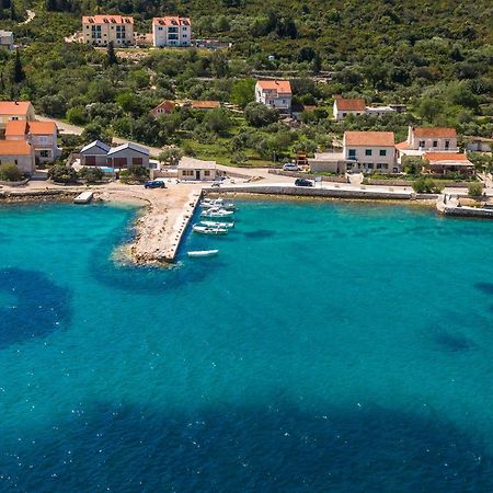 Apartment Kneze Račišće Екстериор снимка