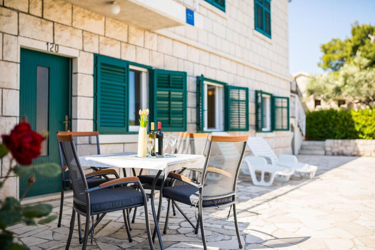 Apartment Kneze Račišće Екстериор снимка