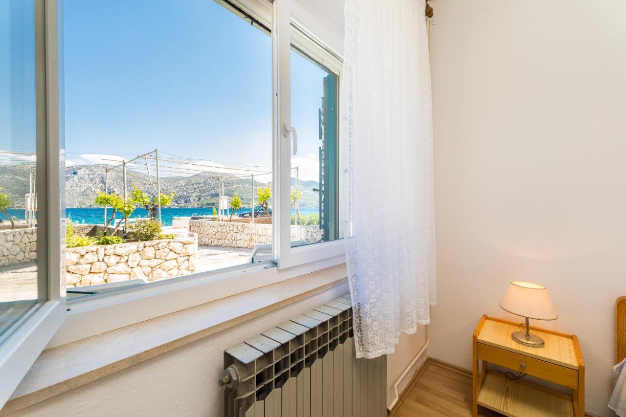 Apartment Kneze Račišće Екстериор снимка